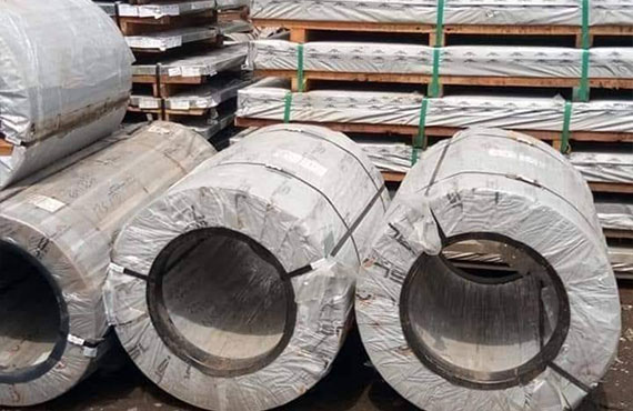 How to wear prints in Spring