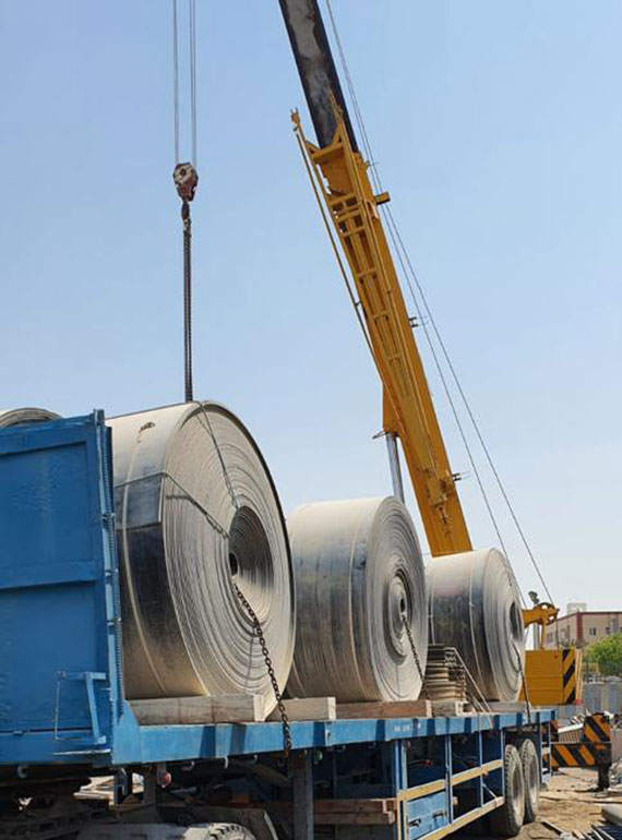 How to wear prints in Winter